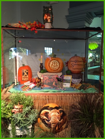 In the Rhode Island hall, I want to go visit the Roger Williams Park Zoo this fall (http://www.rwpzoo.org/) after seeing their pumpkin display.